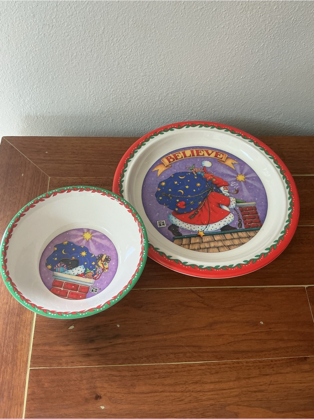 Mary Engelbreit Red and Green 'Believe' Santa Plate and Bowl Set
